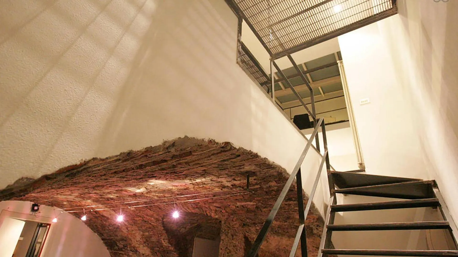Dhomes - Apartments And Rooms Milan Italy