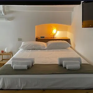 Apartment Lafilo 3, Milan
